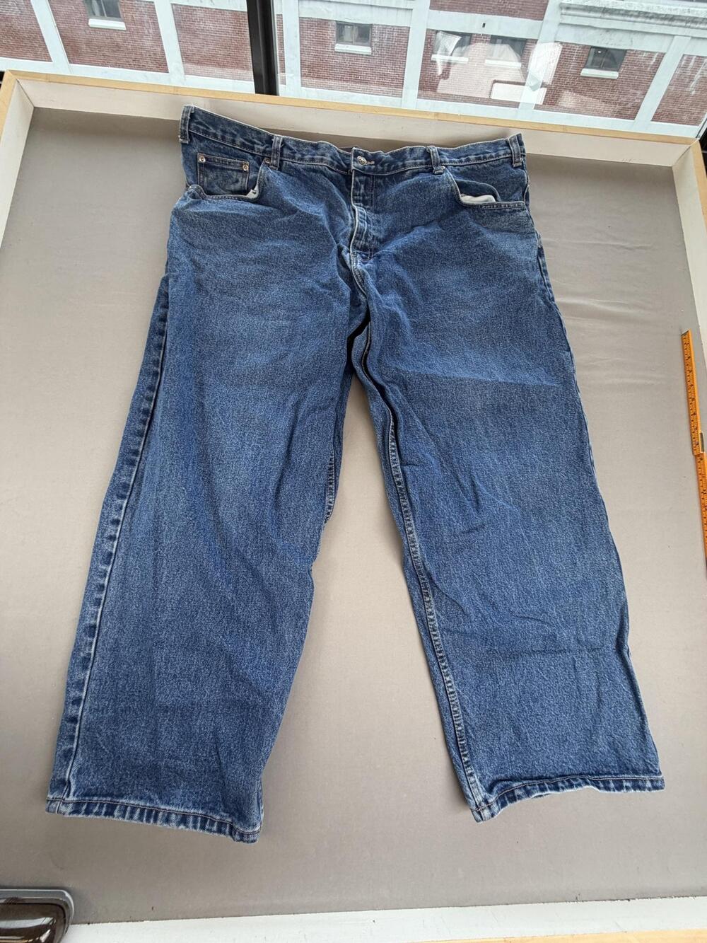 Faded Glory Jeans Mens FITS 46x30 Blue Relaxed Fit Straight Denim Zip Fly